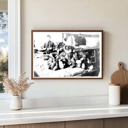 Vintage 1915 New York Toy Factory Teddy Bear Scene