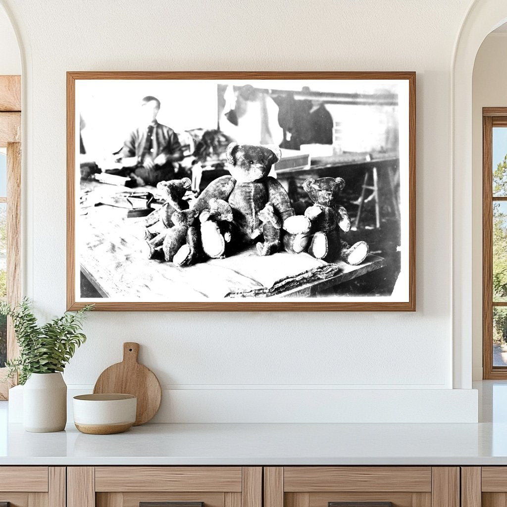 Vintage 1915 New York Toy Factory Teddy Bear Scene