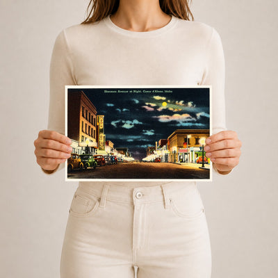 Coeur d'Alene, ID: Sherman Avenue at night
