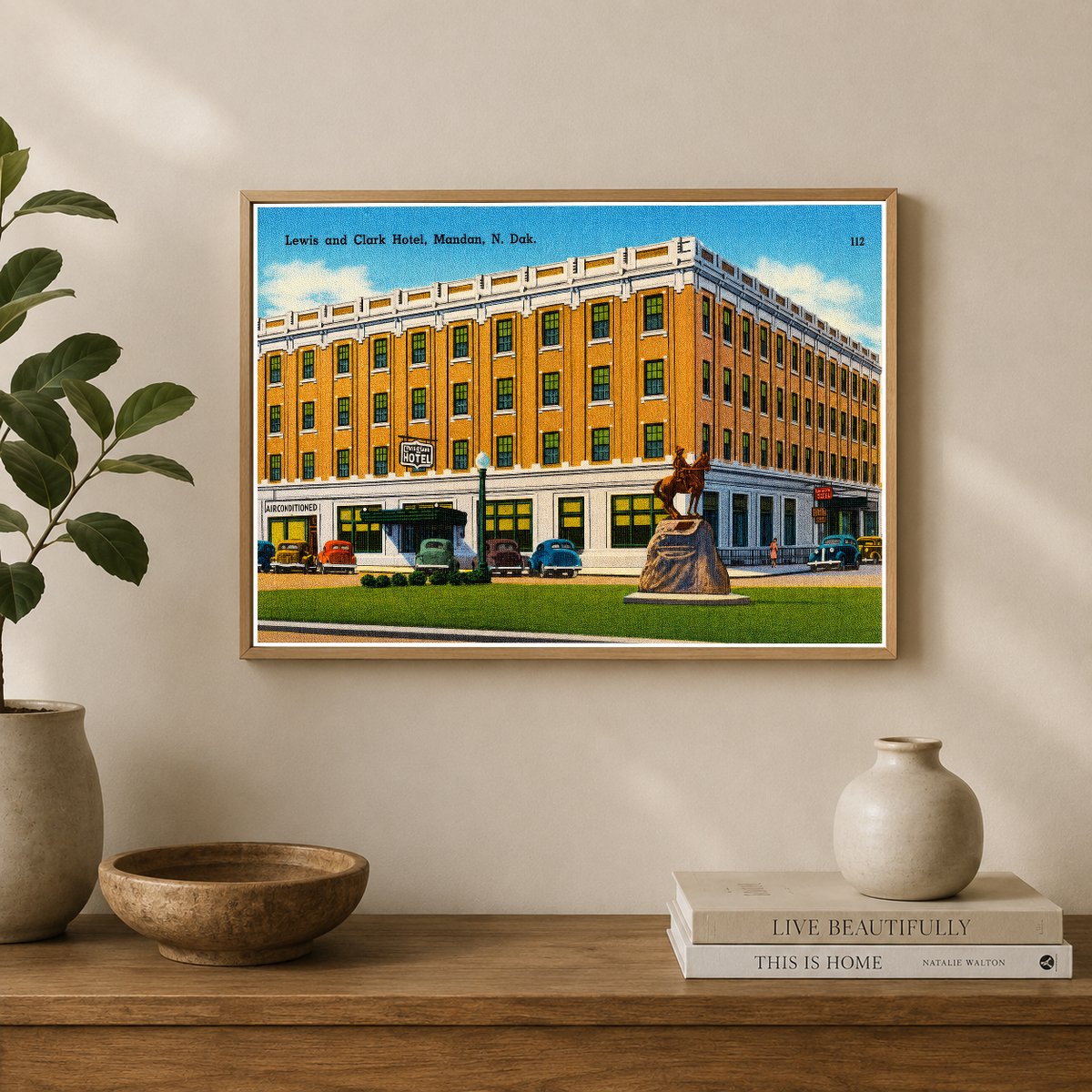 Mandan, ND: Lewis and Clark Hotel