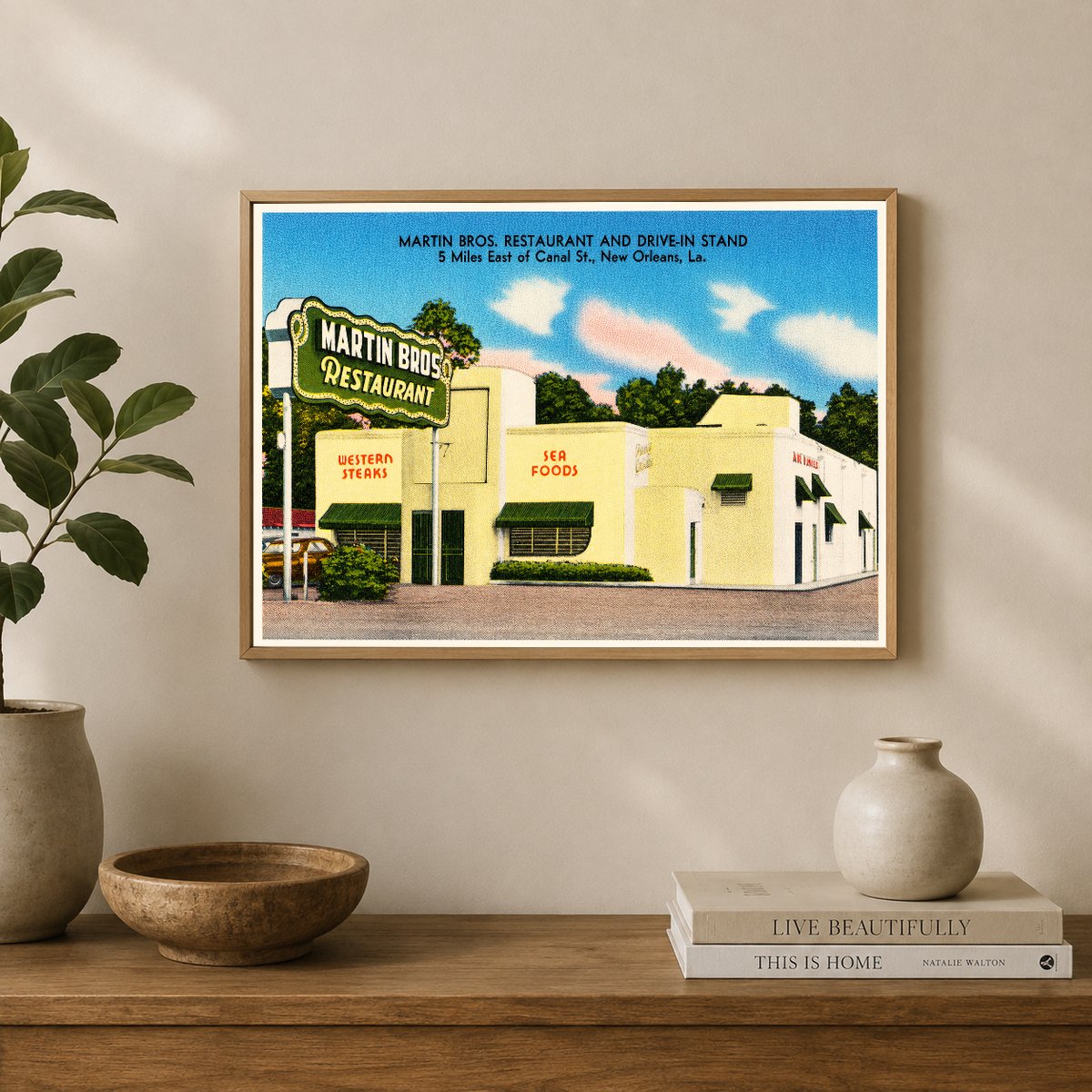New Orleans, LA: Martin Bros. Restaurant and Drive-In Stand, 5 miles east of Canal St.