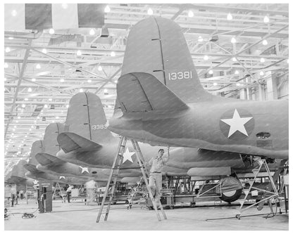 A - 20 Attack Bombers Production Long Beach California 1942 - Available at KNOWOL