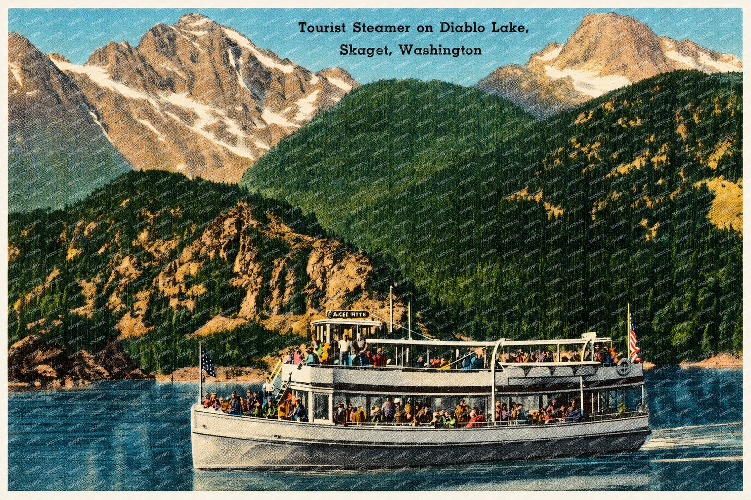 Diablo Lake, WA: Tourist steamer on Diablo Lake, Skaget