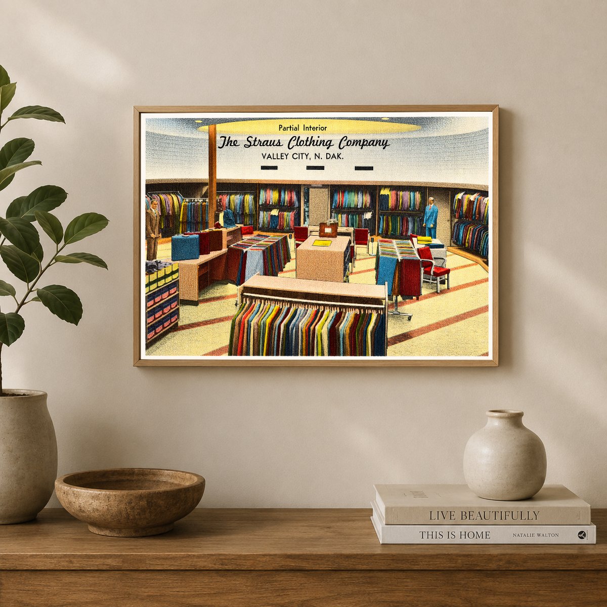 Valley City, ND: The Straus Clothing Company