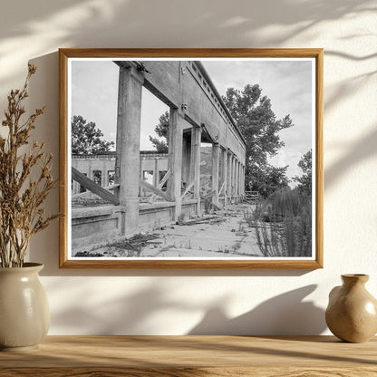 Abandoned Drug Store in Fullerton Louisiana 1937 - Available at KNOWOL