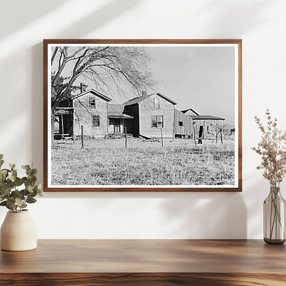 Abandoned Farmhouse in Seneca Illinois 1937 - Available at KNOWOL