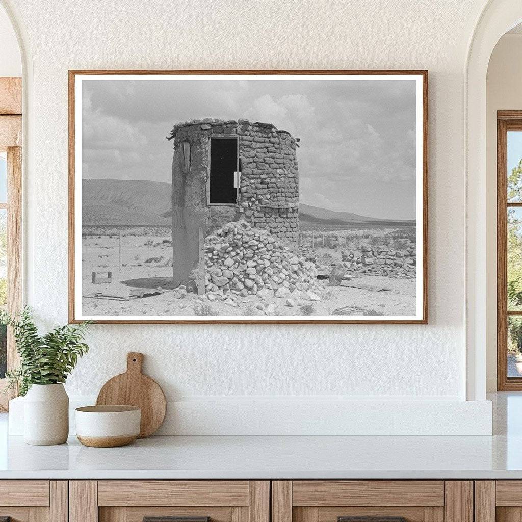 Abandoned Structure on U.S. Route 85 New Mexico 1939 - Available at KNOWOL