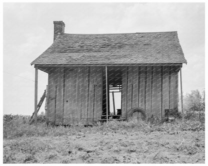 Abandoned Tenant House Mississippi Delta 1937 - Available at KNOWOL