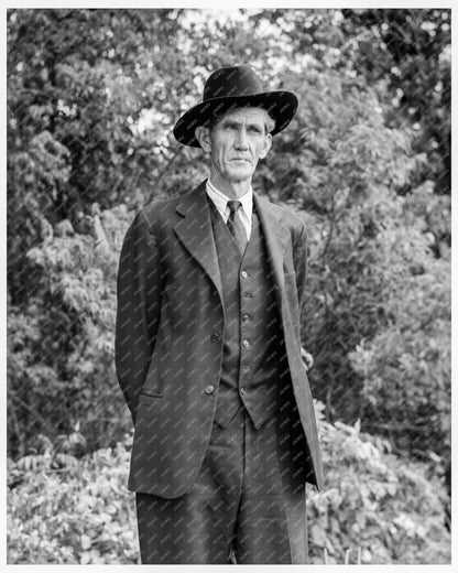 Abe Lincoln Variety American Frontier Tennessee June 1936 Vintage Photograph - Available at KNOWOL