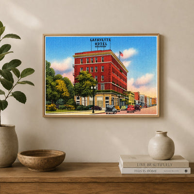 New Orleans, LA: Lafayette Hotel