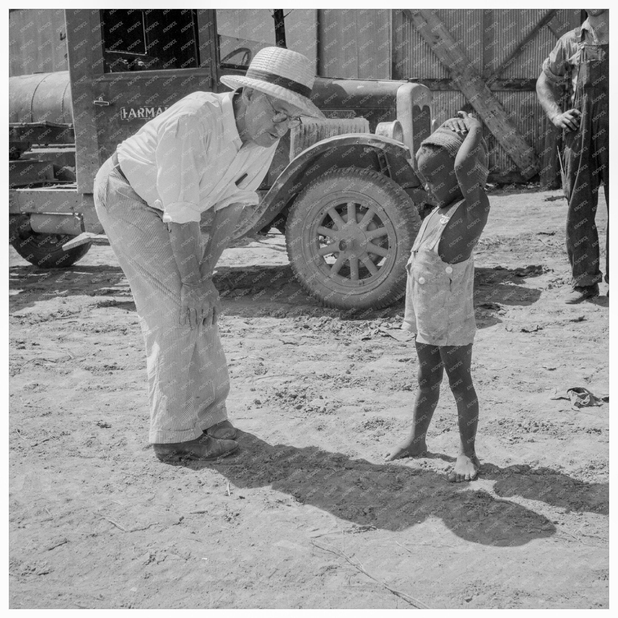 Aldridge Plantation Owner with Child June 1937 Photo - Available at KNOWOL