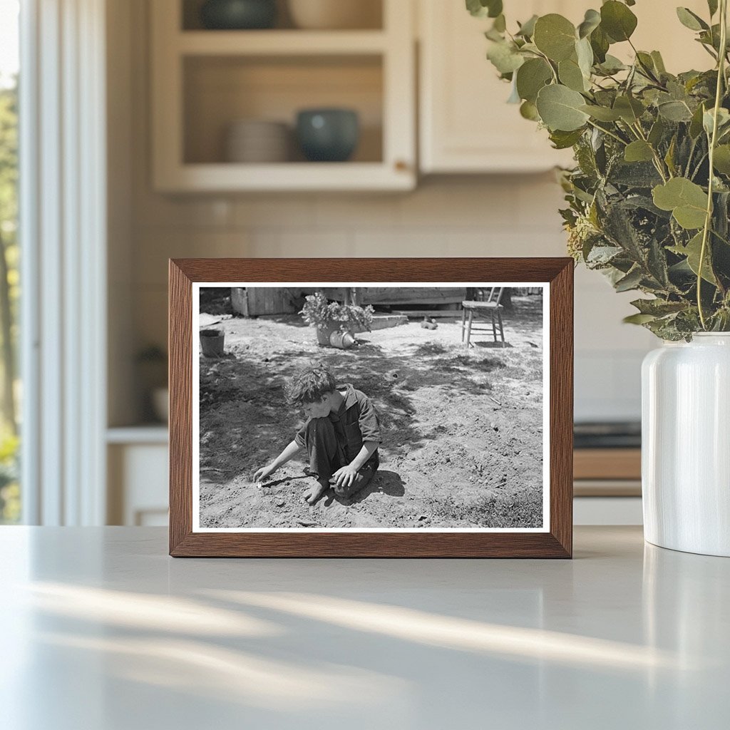 Alonzo Heath with Children Black River Falls 1937 - Available at KNOWOL