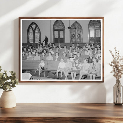 April 1939 Church Congregation in San Augustine Texas - Available at KNOWOL