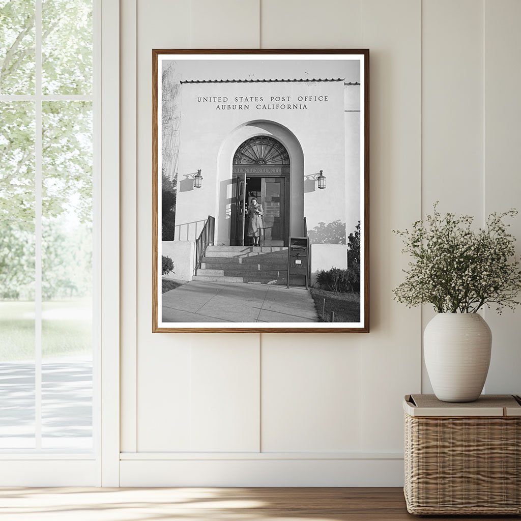 Auburn California Post Office December 1940 Vintage Photo - Available at KNOWOL