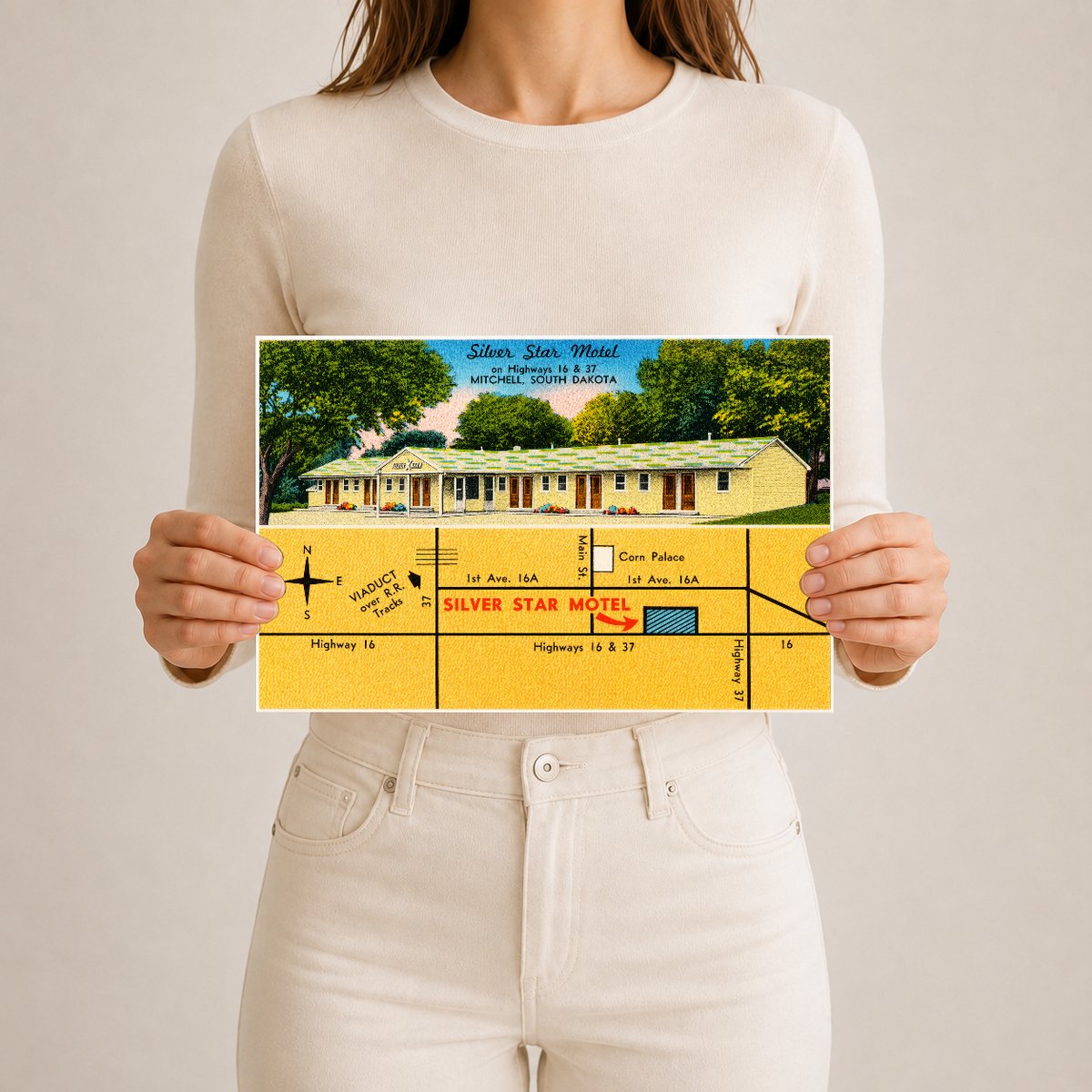 Mitchell, SD: Silver Star Motel, on highways 16 & 37