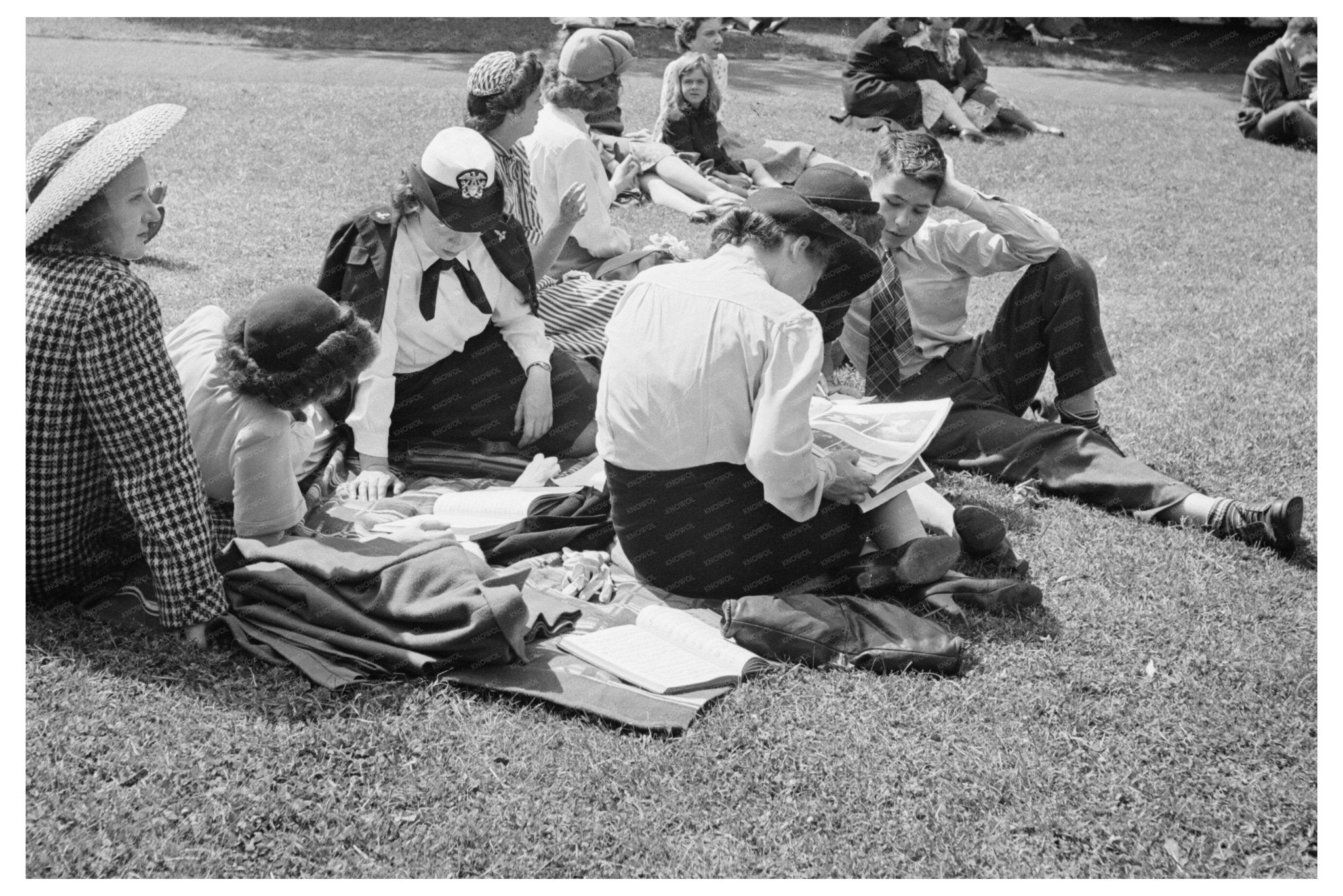 Bach Festival Attendees at Packer Chapel 1944 - Available at KNOWOL