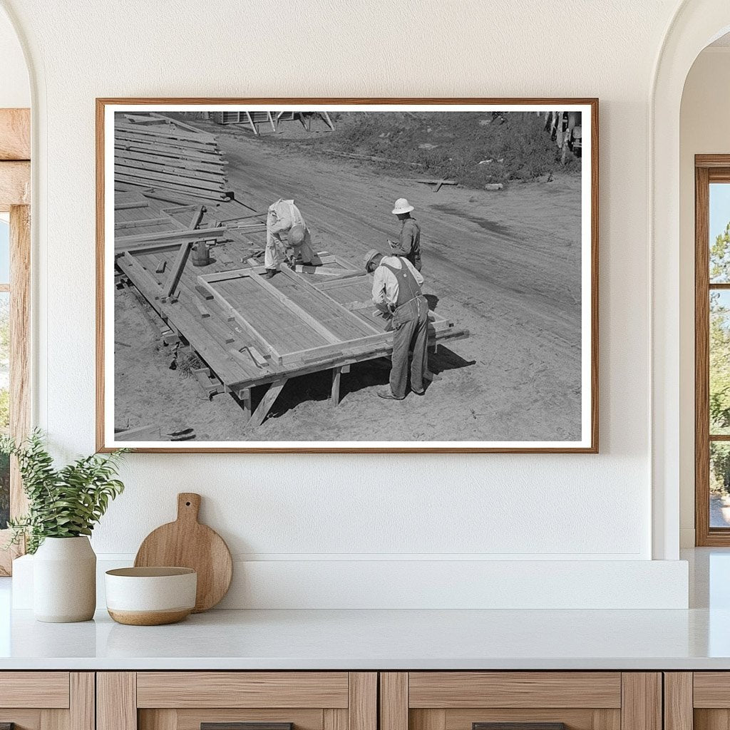 Barn Construction in Southeast Missouri 1938 - Available at KNOWOL