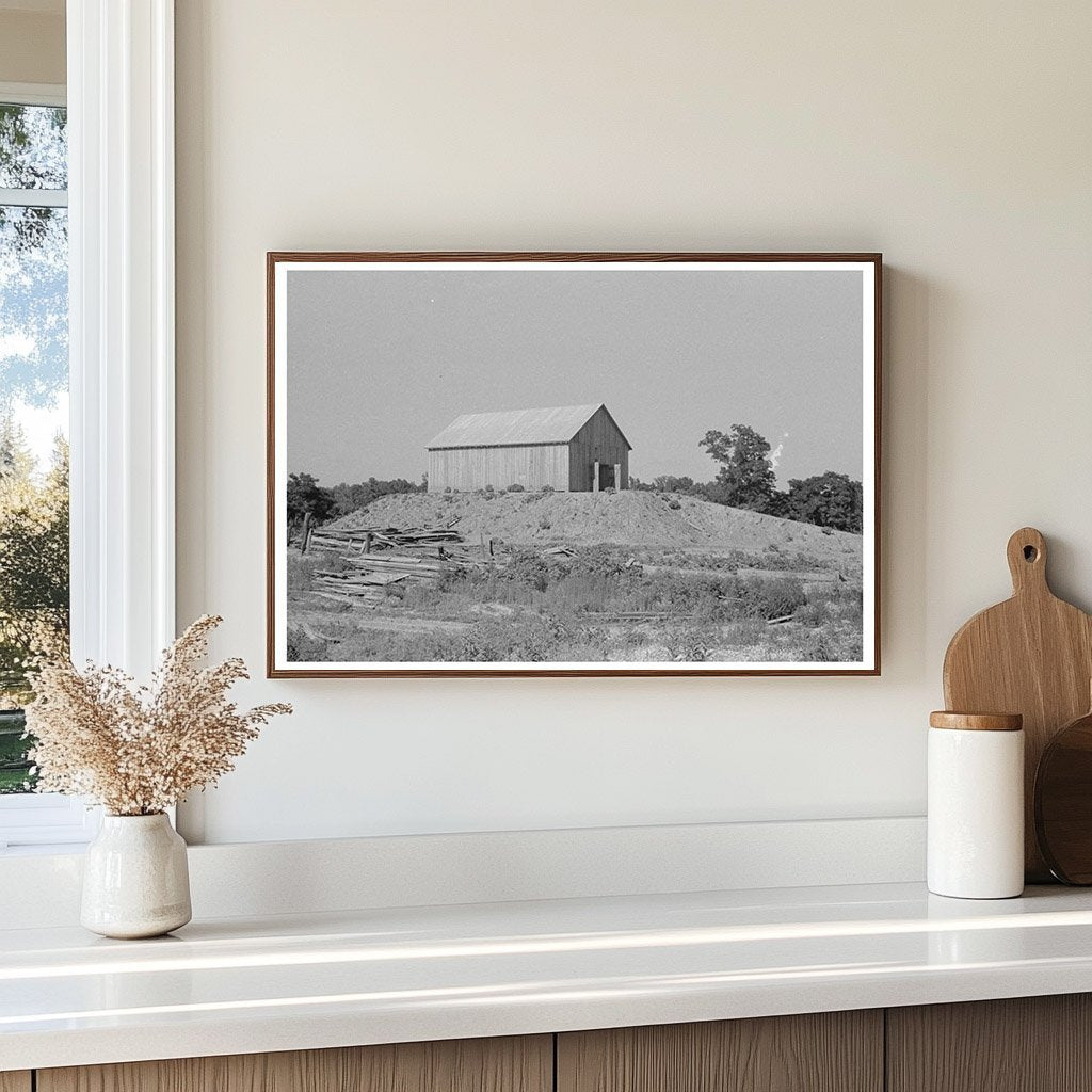 Barn on Hummock in Missouri Flood Zone May 1938 - Available at KNOWOL