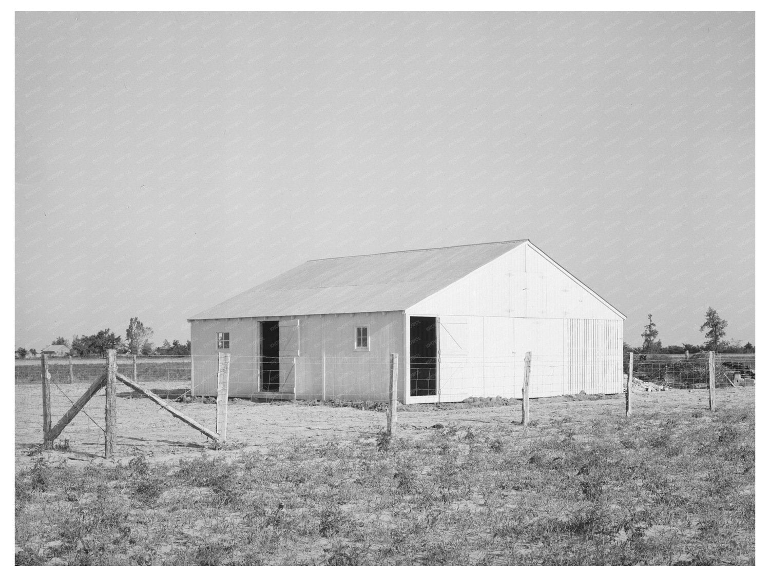 Barn on La Forge Project New Madrid County Missouri 1938 - Available at KNOWOL