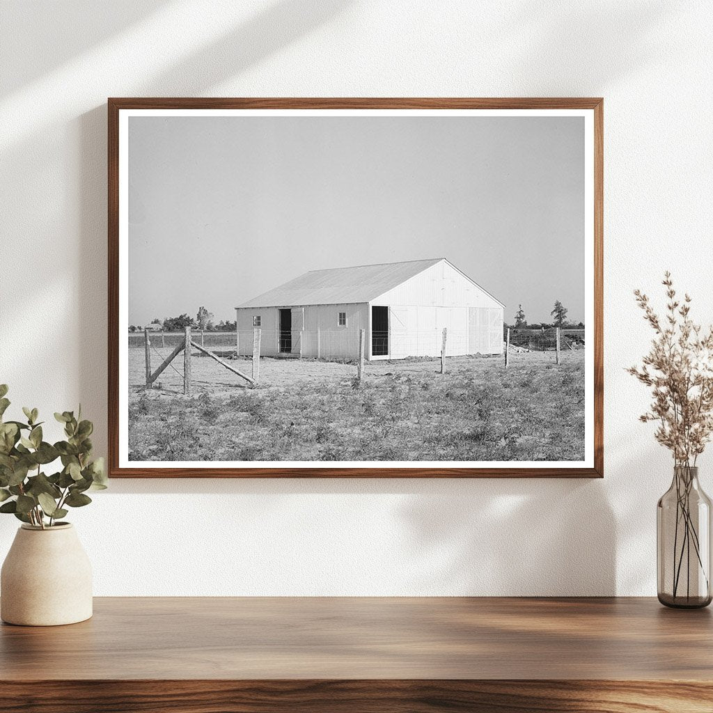 Barn on La Forge Project New Madrid County Missouri 1938 - Available at KNOWOL