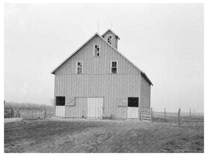 Barn on Roy Conners Farm Templeton Indiana 1937 - Available at KNOWOL