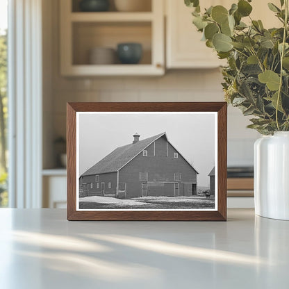 Barn on Russell Natterstad Farm Estherville Iowa 1936 - Available at KNOWOL