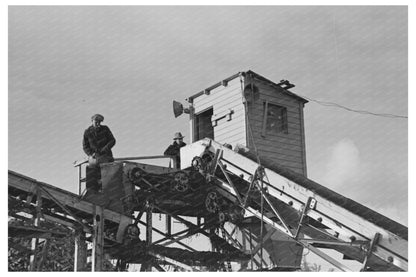 Beet Unloading Machine Control Tower East Grand Forks 1937 - Available at KNOWOL