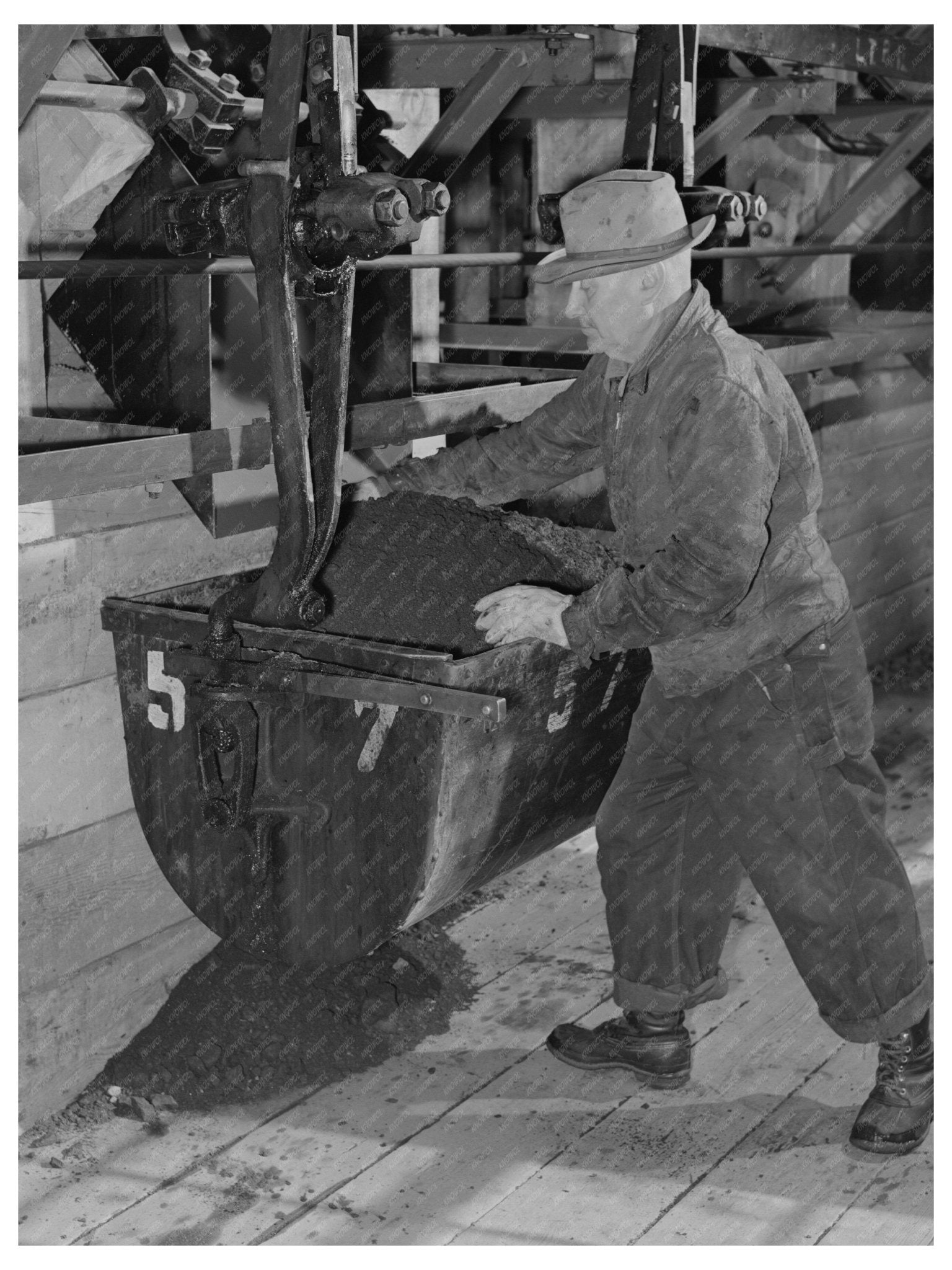 Ben Bow Chromite Mine Operations Stillwater County 1942 - Available at KNOWOL