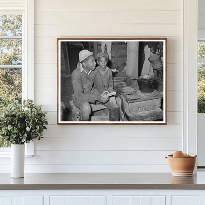 Berry Pickers Around Stove in Independence Louisiana 1939 - Available at KNOWOL