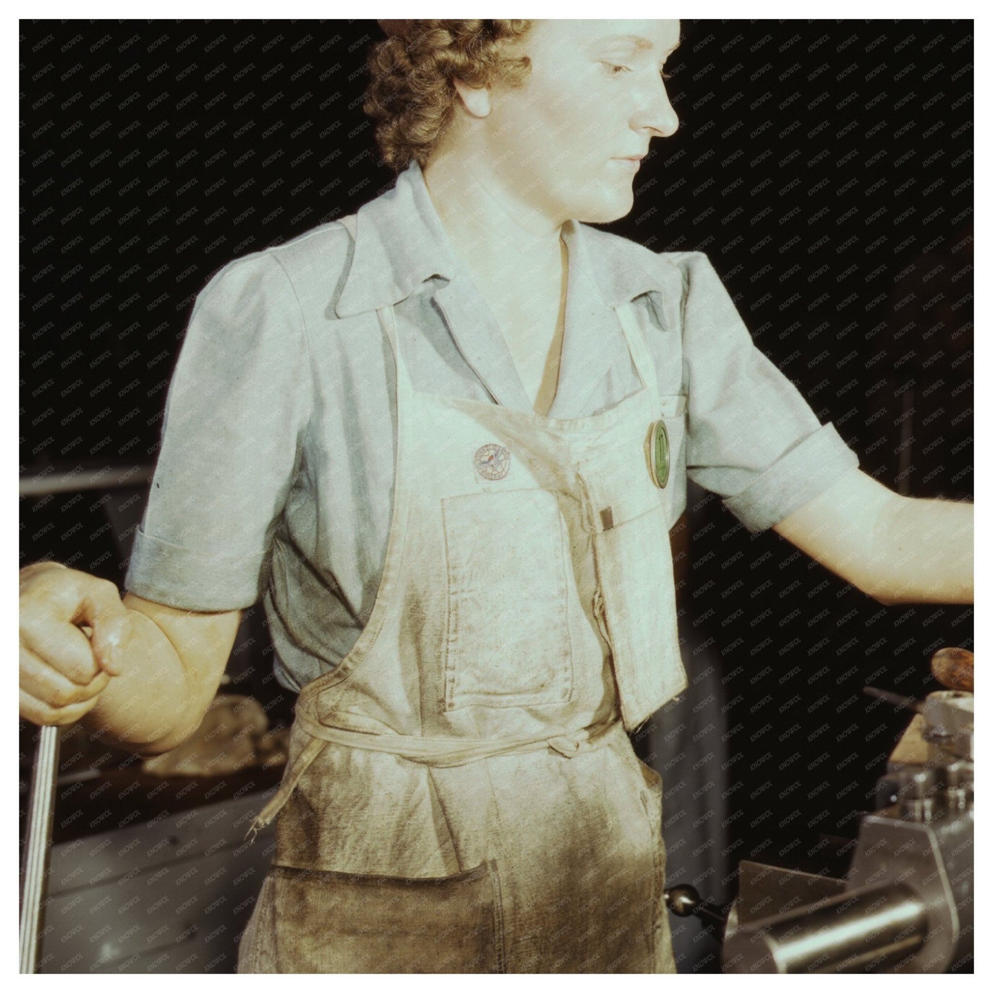 Beulah Faith Operating Lathe at Consolidated Aircraft 1942 - Available at KNOWOL