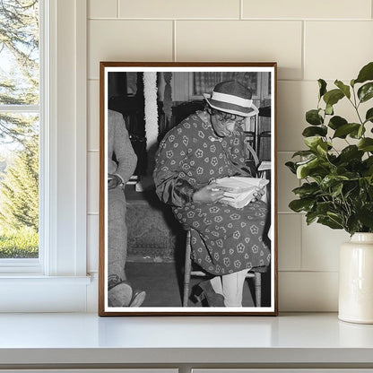 Bible Reading in Chicago Baptist Church April 1941 - Available at KNOWOL