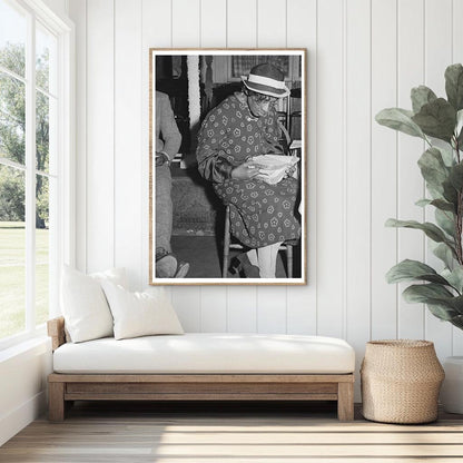 Bible Reading in Chicago Baptist Church April 1941 - Available at KNOWOL