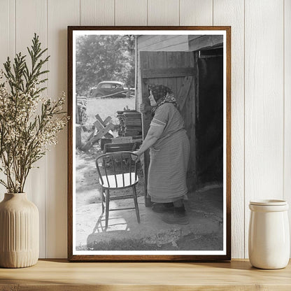 Bohemian Farmers Wife Black River Falls 1937 Image - Available at KNOWOL