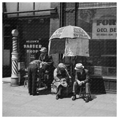 Bootblack Stand in Minneapolis May 1937 - Available at KNOWOL