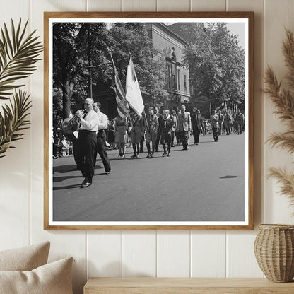 Brooklyn Sunday School Anniversary Parade June 1944 - Available at KNOWOL