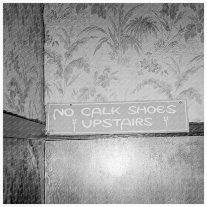 Brooks Hotel Staircase Sign Oregon October 1939 - Available at KNOWOL