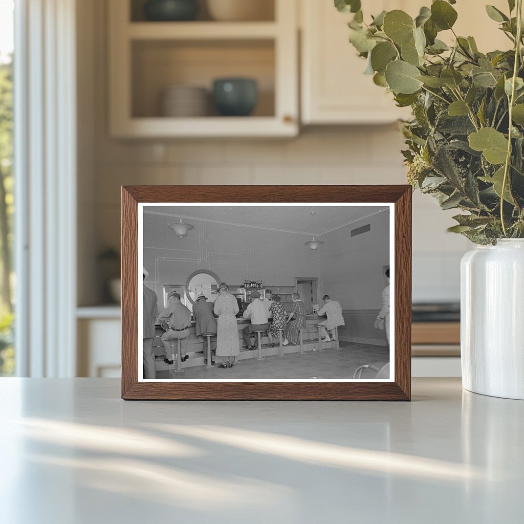 Bus Rest Stop Interior New Madrid Missouri May 1938 - Available at KNOWOL