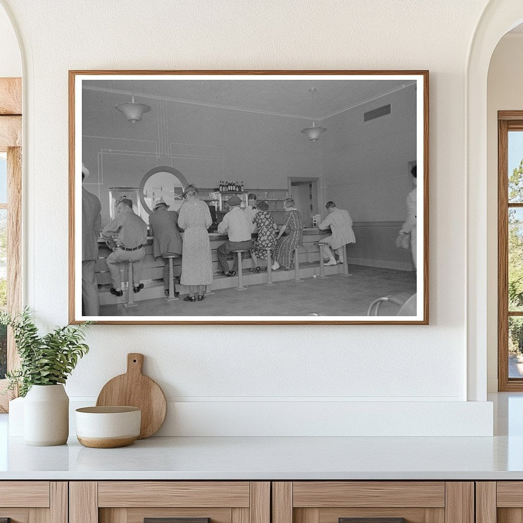 Bus Rest Stop Interior New Madrid Missouri May 1938 - Available at KNOWOL