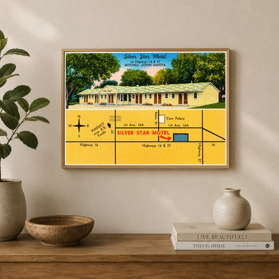Mitchell, SD: Silver Star Motel, on highways 16 & 37