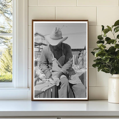 Cabbage Workers at Vegetable Packing Plant February 1939 - Available at KNOWOL