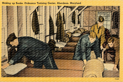 Making  up bunks, Ordnance Training Center, Aberdeen, Maryland — Vintage Maryland Postcard