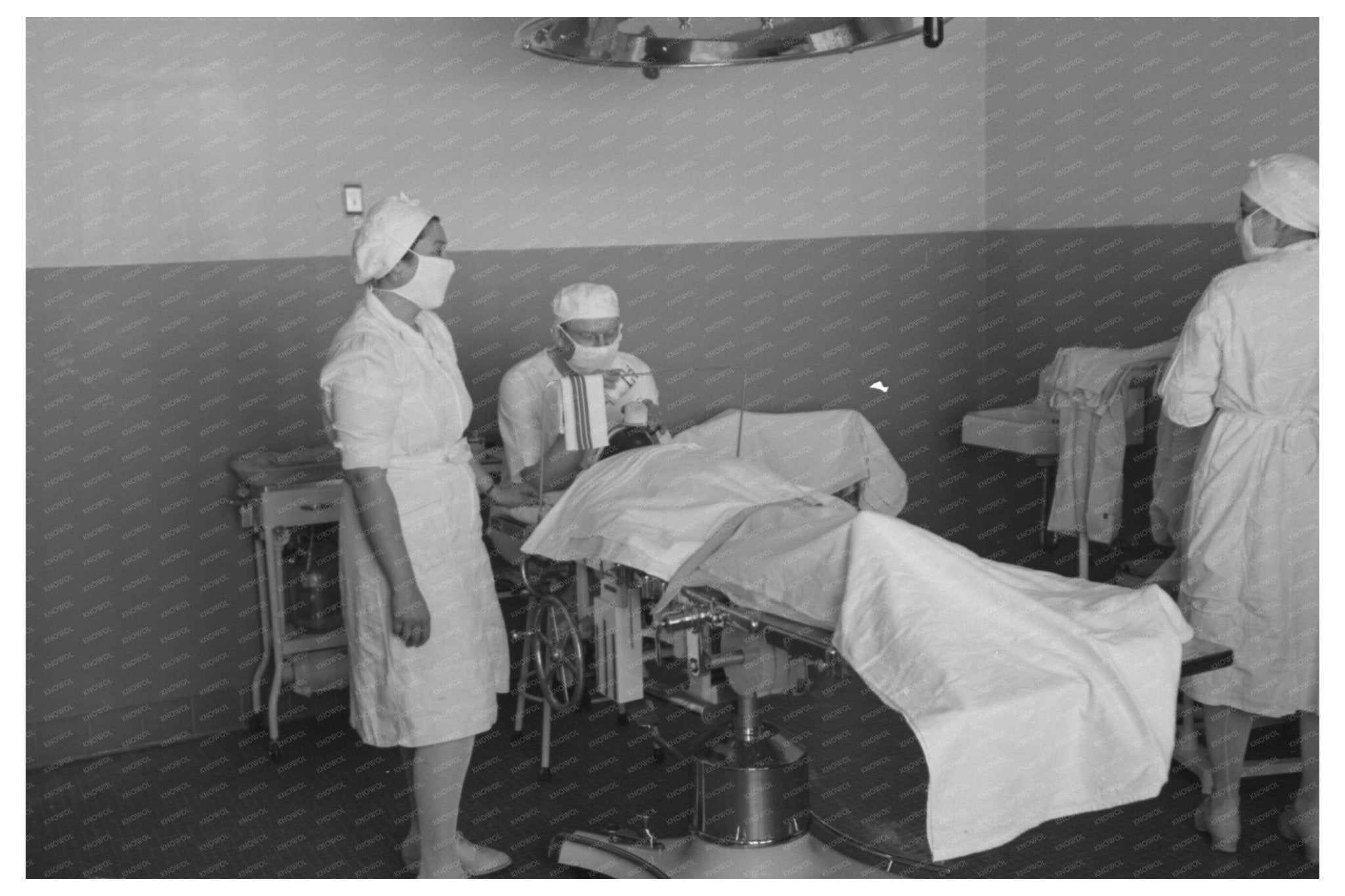 Cairns General Hospital Farmworkers Community 1942 - Available at KNOWOL