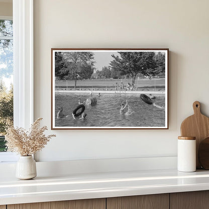 Caldwell Idaho Swimming Pool July 1941 Vintage Photo - Available at KNOWOL