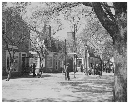 Capitol Building Williamsburg Virginia April 1943 Photo - Available at KNOWOL