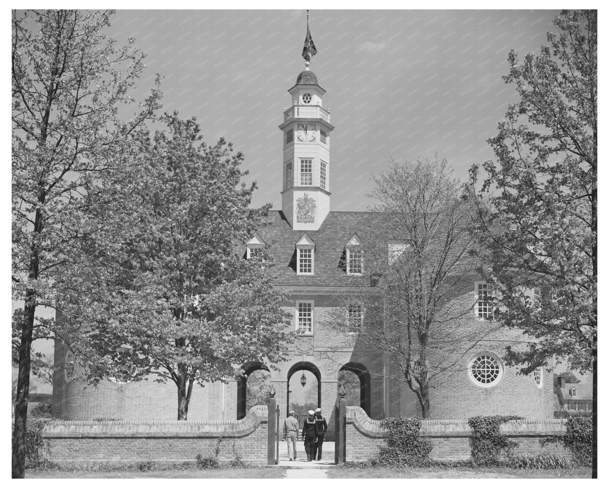 Capitol of Williamsburg Virginia April 1943 Photo - Available at KNOWOL