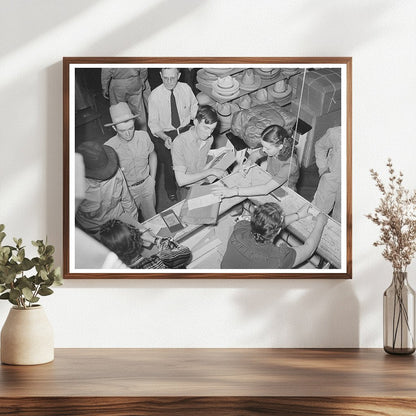 Cashiers Desk in San Augustine Texas April 1939 - Available at KNOWOL