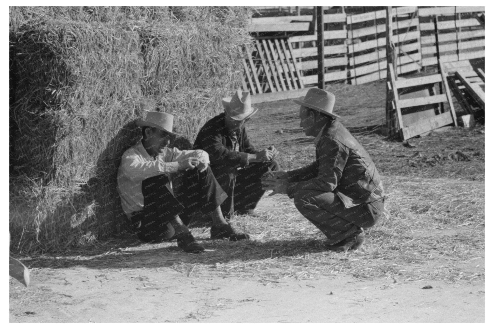 Cattlemen Discuss Livestock Management San Angelo 1939 - Available at KNOWOL