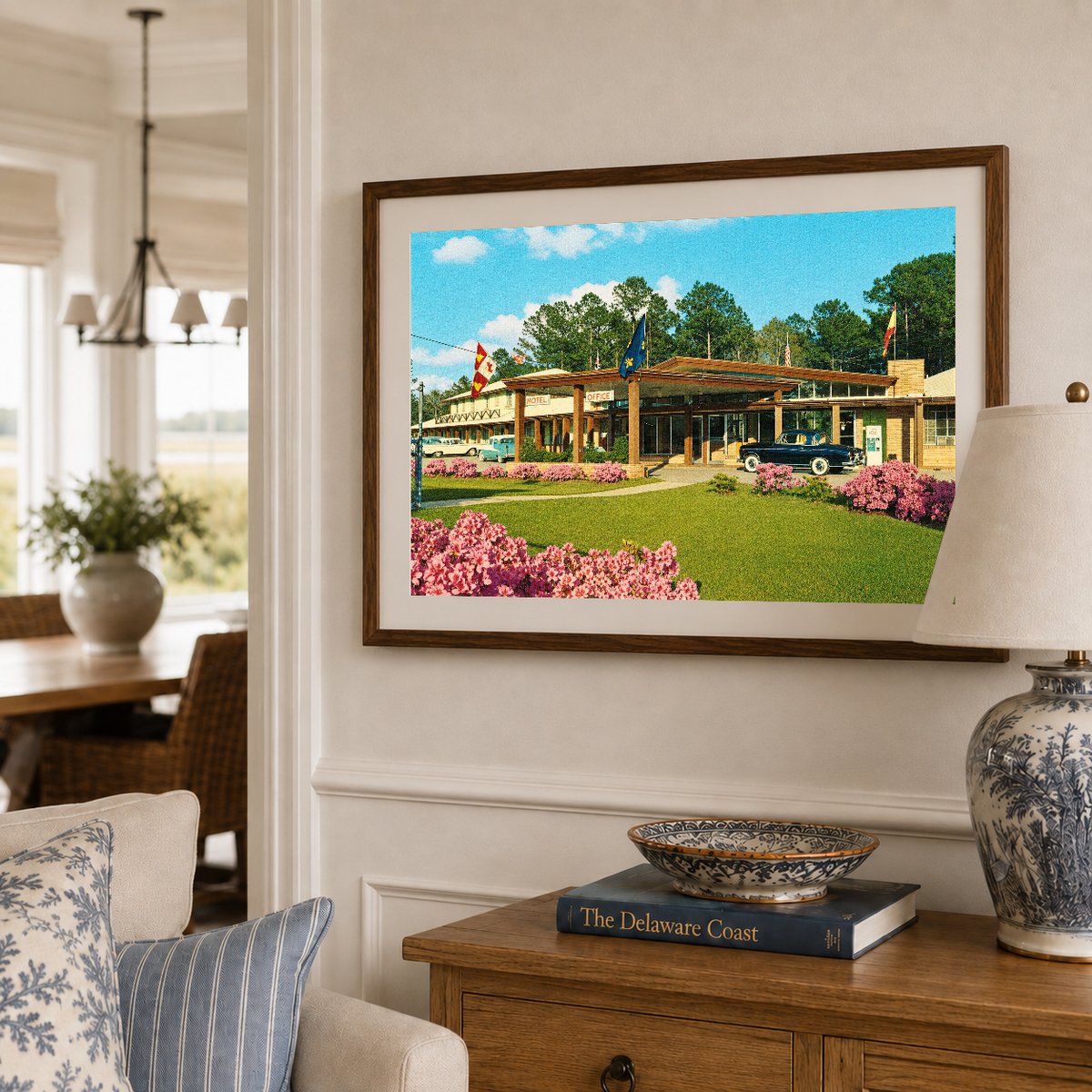Mobile, AL: Spanish Fort Motel is located on a spacious, beautifully landscaped grounds, 8 miles E. of Mobile