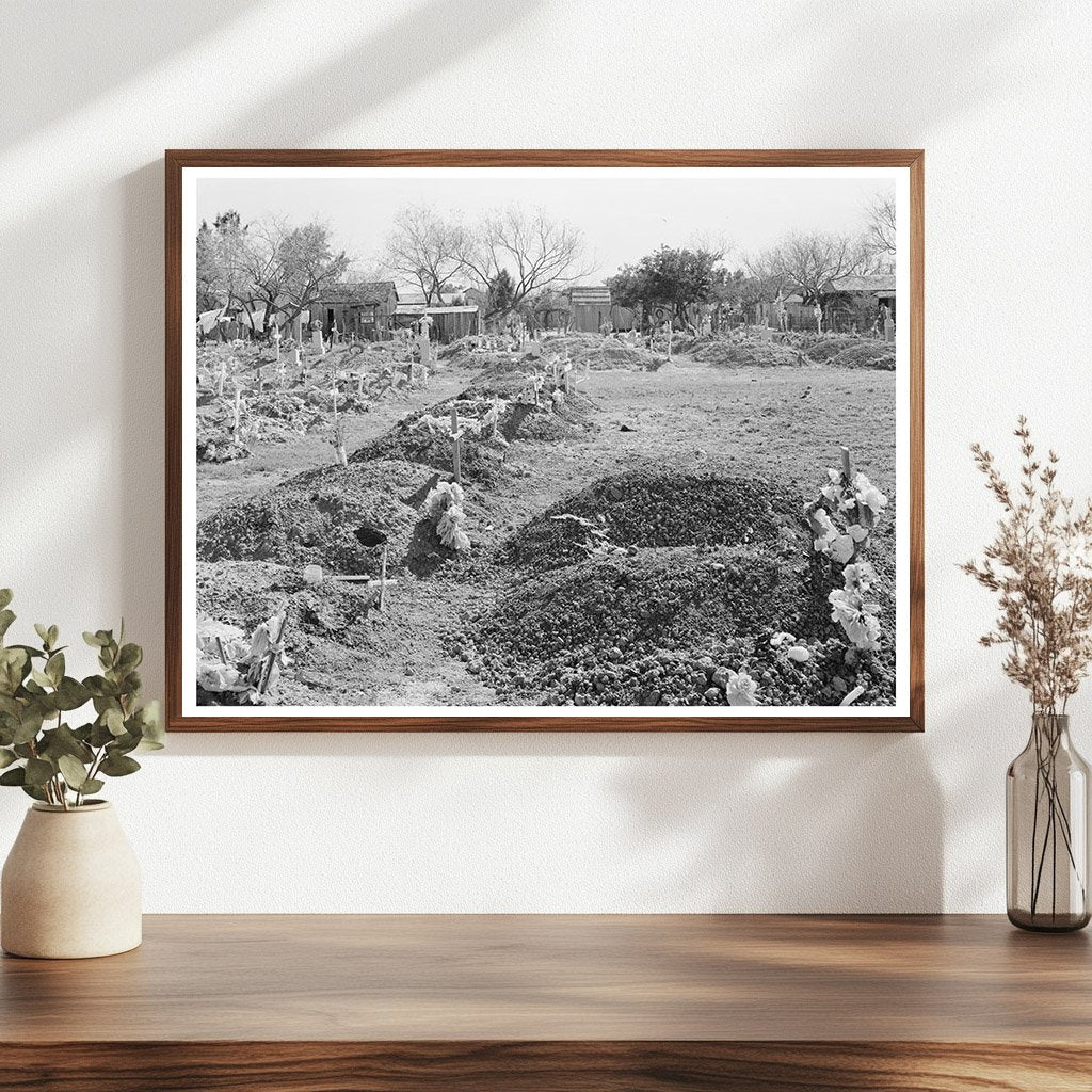 Cemetery in Raymondville Texas February 1939 - Available at KNOWOL