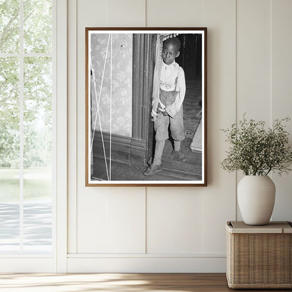 Chicago Apartment Kitchen April 1941 Historical Image - Available at KNOWOL